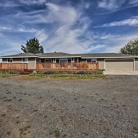 Updated Farmhouse With Deck On Central Oregon Canal! Villa Bend Dış mekan fotoğraf