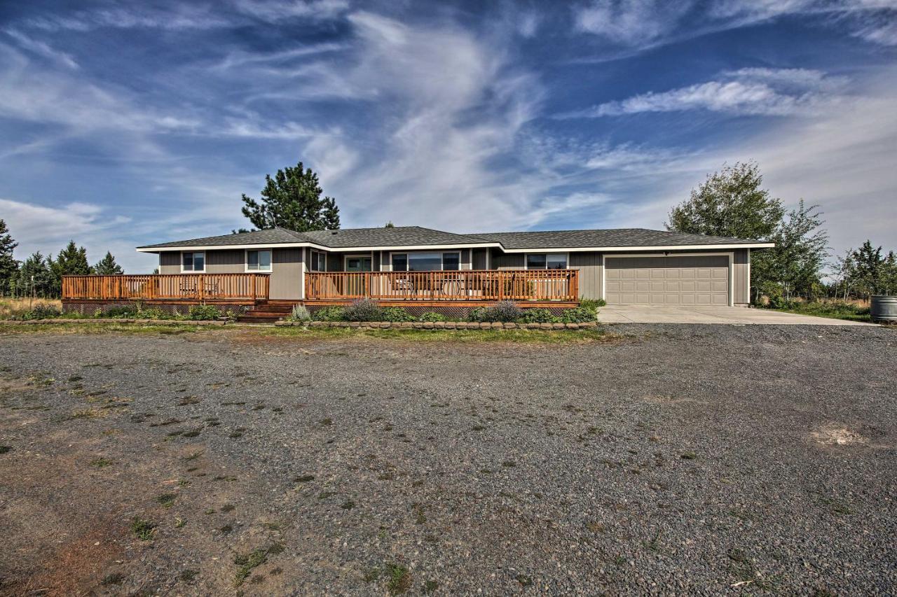 Updated Farmhouse With Deck On Central Oregon Canal! Villa Bend Dış mekan fotoğraf